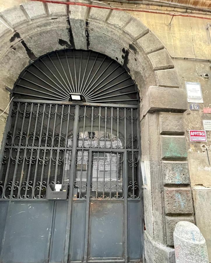 Loft Munira Lejlighed Napoli Eksteriør billede